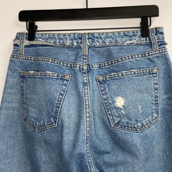 Reformation High Rise Cropped Cigarette Jeans in Medium Blue Savu Wash Size 28 - Picture 8 of 10